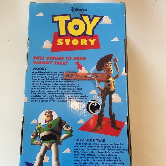 1996 Talking Woodie doll! - Picture 9 of 9